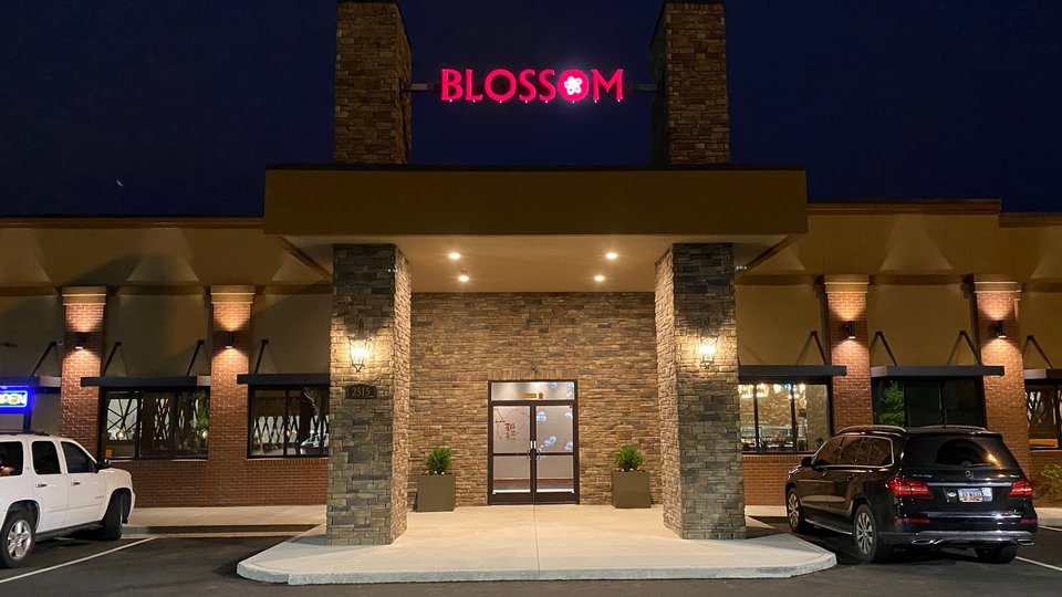 Exterior of Blossom Buffet on Sunset Boulevard.